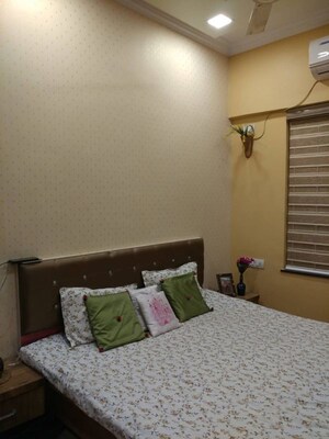 Bedroom in 2 BHK Apartment at Jarvari Apartment, Pimple Saudagar – for Rent