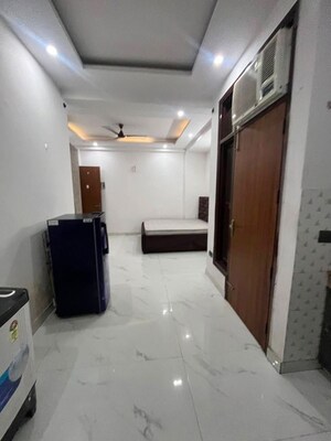1 RK Builder Floor For Rent in Saket