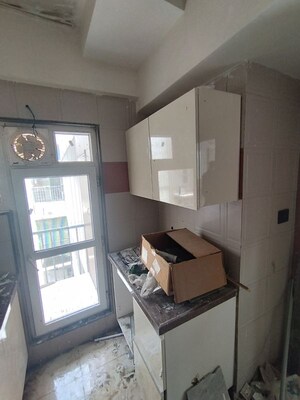 Kitchen in 5 BHK Apartment at Shapoorji Pallonji BKC 28, Bandra East – for Rent