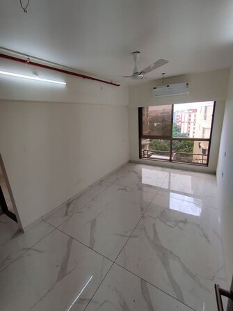 1 BHK + Prayer Room Apartment For Rent in Shreeji BKC Crown in Kurla West, Mumbai