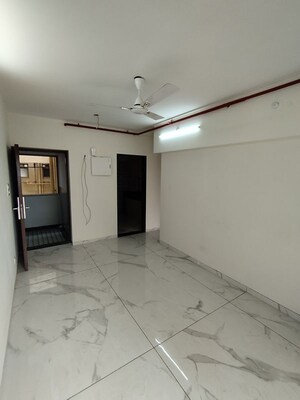 Room in 1 BHK Apartment at Shreeji BKC Crown, Kurla West – for Rent