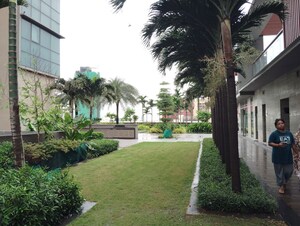 4 BHK Apartment – Garden View at Sheth Auris Serenity Tower 1, Malad West - for Rent