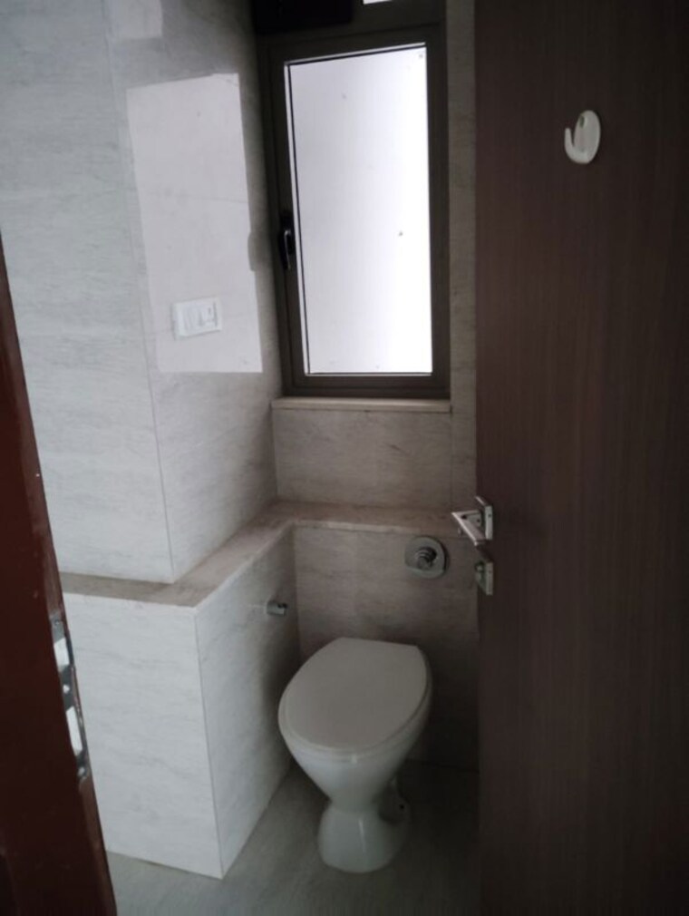 Bathroom, sheth-auris-serenity-tower-1 4 Bedroom 1700 Sq.Ft. Apartment In Malad West Mumbai 10610228