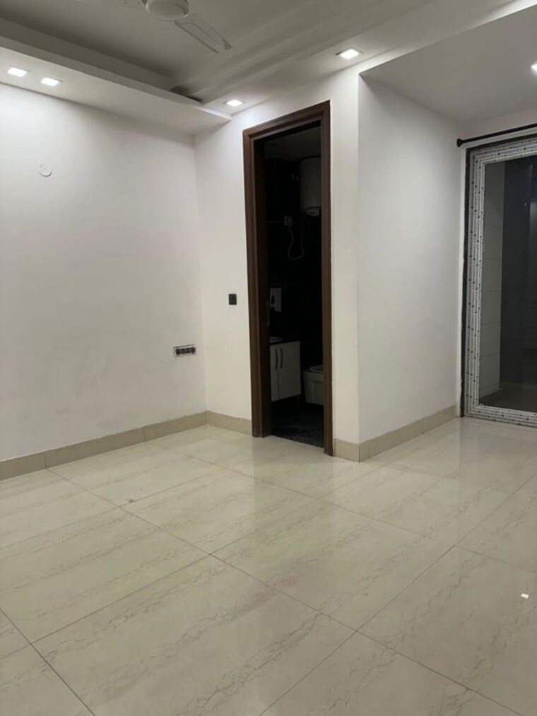 Room, smart-world-orchard 3 Bedroom 1712 Sq.Ft. Builder Floor In Sector 61 Gurgaon 10610236