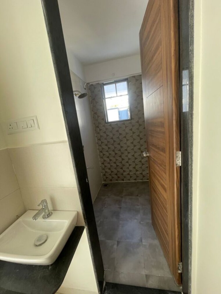 Bathroom, blue-27th-avenue 2 Bedroom 1000 Sq.Ft. Apartment In Bavdhan Pune 10610247