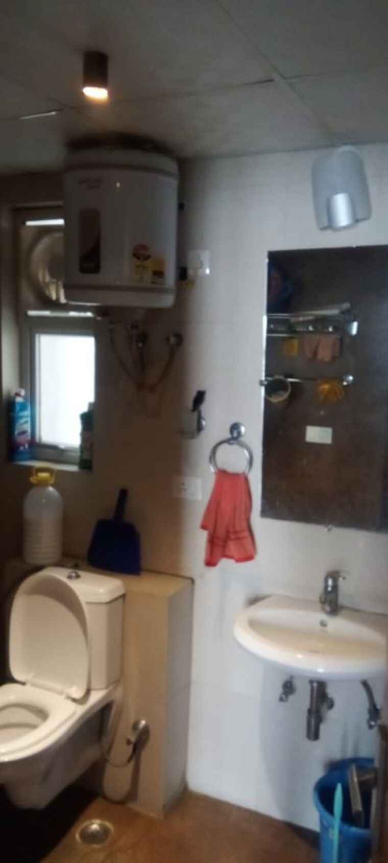 Bathroom, parker-white-lily 4 Bedroom 2390 Sq.Ft. Apartment In Sector 8 Sonipat 10610264