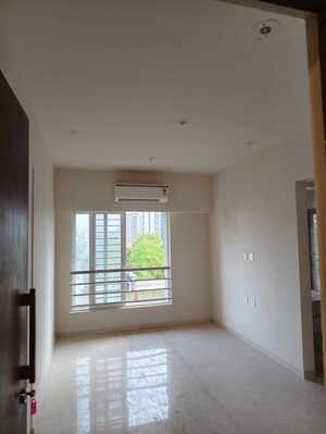 Room in 1 BHK Apartment at Shreeji BKC Crown, Kurla West – for Rent