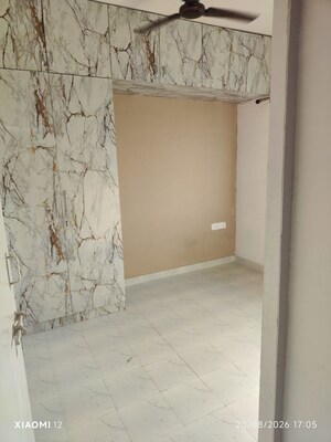 Room in 1 BHK Apartment at Gomti Enclave Devamau, Devamau – for Rent