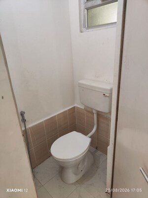 Bathroom in 1 BHK Apartment at Gomti Enclave Devamau, Devamau – for Rent