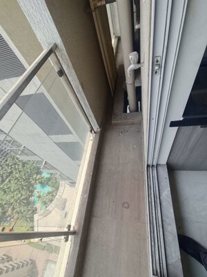Balcony in 4 BHK Apartment at Kapur Bawdi – for Rent