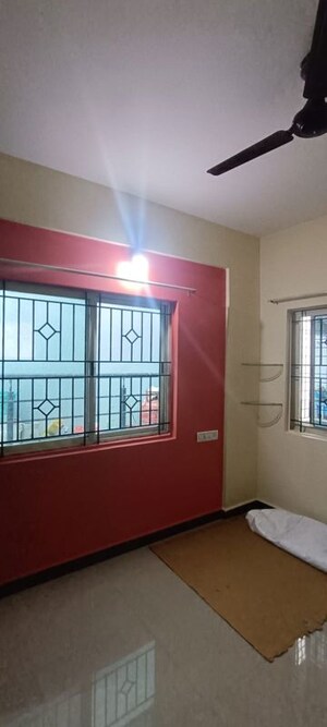 Room in 2 BHK Apartment at J P Nagar Phase 5 – for Rent
