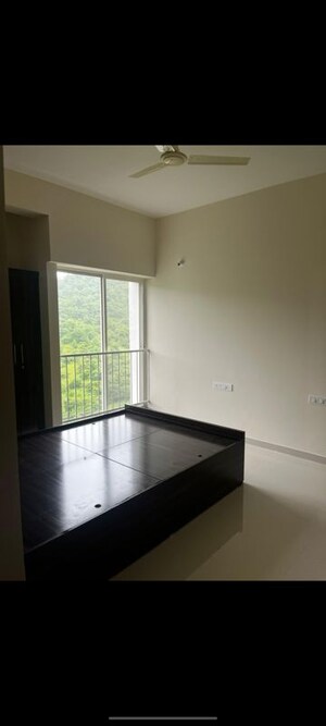 Room in 2 BHK Apartment at Kumar Megapolis Springs, Hinjewadi – for Rent