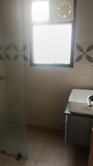 Bathroom in 3 BHK Builder Floor at South City 1 – for Rent