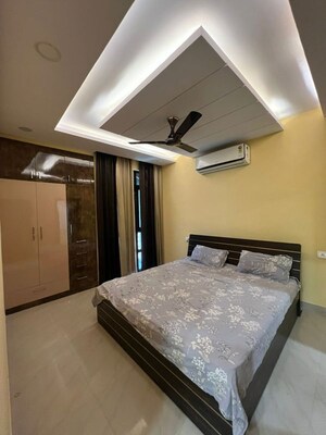 Room in 2 BHK Apartment at Ansal Celebrity Meadows, Sushant Golf City – for Sale