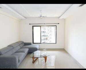 2 BHK Apartment For Rent in Lake avenue CHS, Powai