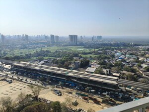 Plot Area in 2 BHK Apartment at Dynamix Avanya, Dahisar East – for Rent