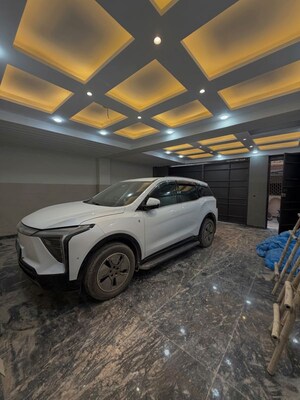 5 BHK Builder Floor For Sale in Saket