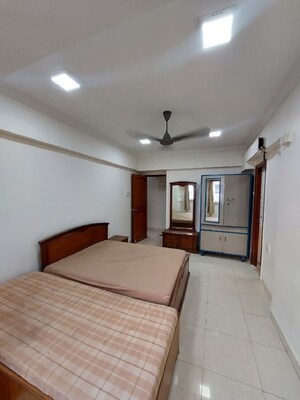Bedroom in 2 BHK Apartment at Bandra West – for Rent