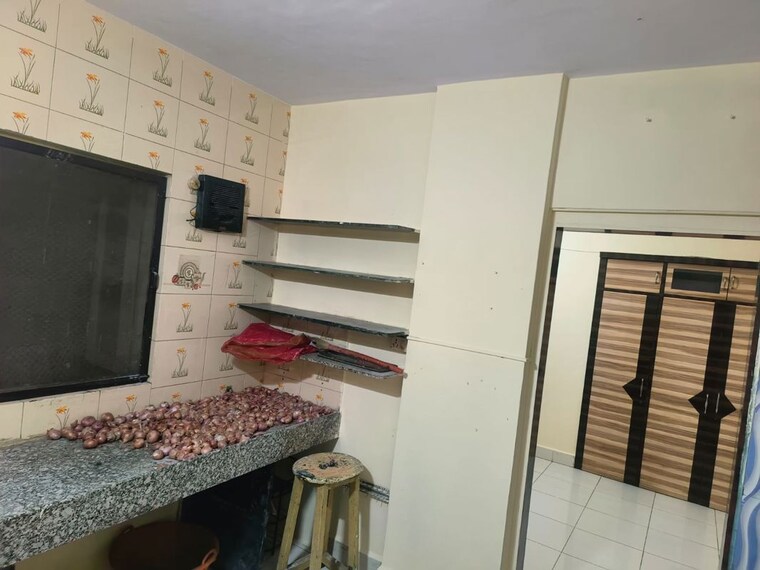 Kitchen, matru-ami 1 Bedroom 555 Sq.Ft. Apartment In Kalyan West Thane 10610347