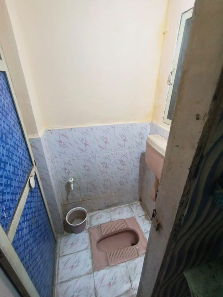 Bathroom, matru-ami 1 Bedroom 555 Sq.Ft. Apartment In Kalyan West Thane 10610347