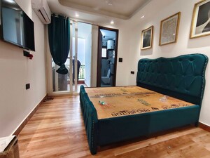 Bedroom in 1 BHK Builder Floor at Saket – for Rent