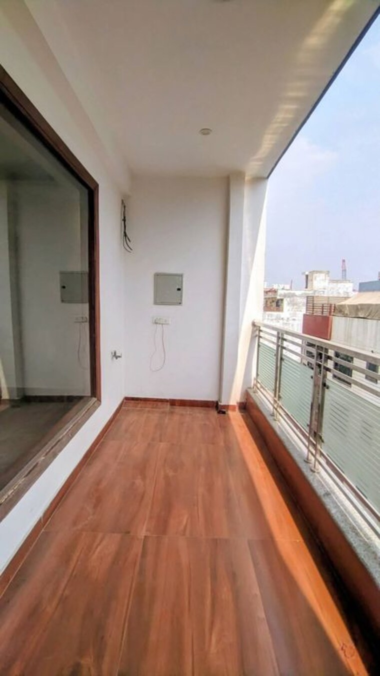 Balcony, saket 1 Bedroom 200 Sq.Ft. Builder Floor In Saket Delhi 10610348