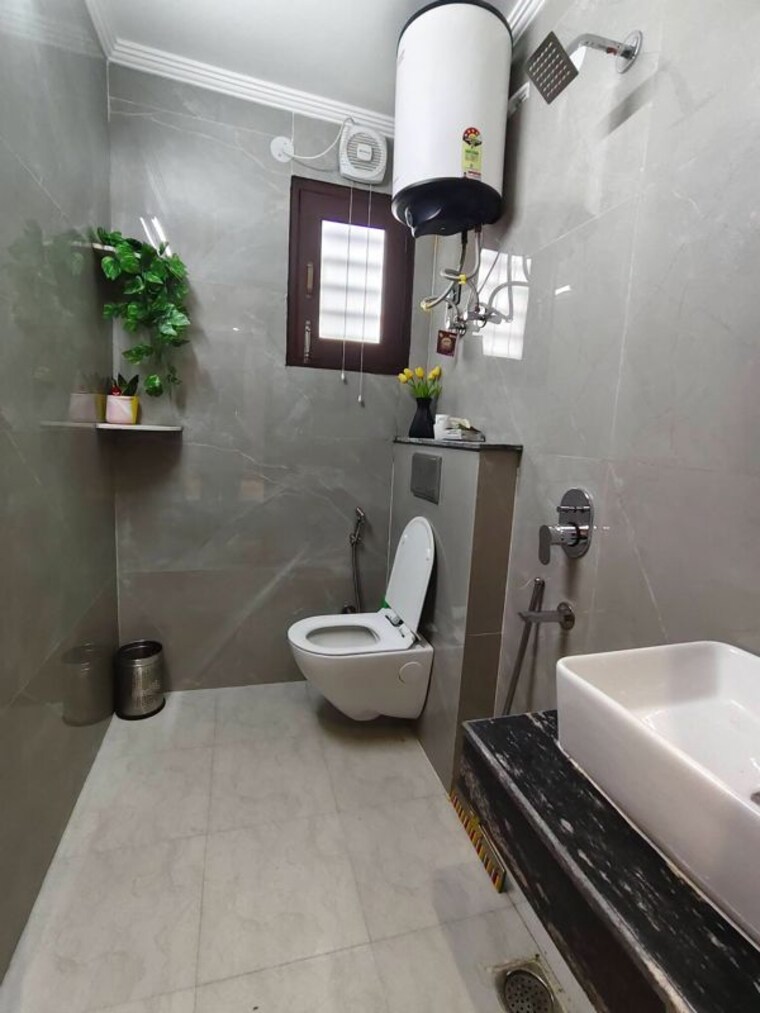 Team Area, saket 1 Bedroom 200 Sq.Ft. Builder Floor In Saket Delhi 10610348