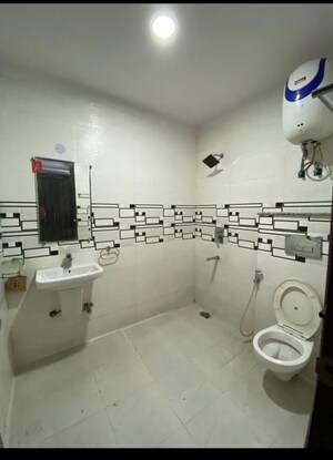 Attached Bathroom in 4 BHK Builder Floor at Saket – for Sale