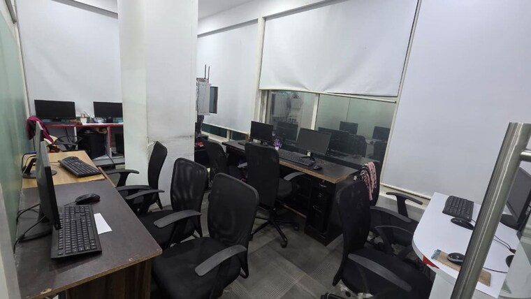 Team Area, kalpataru-plaza Commercial Office Space 850 Sq.Ft. In Malad West Mumbai 10610358