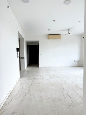 3 BHK + Servant Room 2780 Sq.Ft. Apartment in Signature Global Titanium SPR