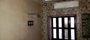 Room in  Independent House at Andheri West – for Sale
