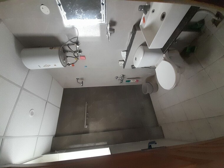 Team Area, gazipur 1 Bedroom 700 Sq.Ft. Apartment In Gazipur Zirakpur 10610327