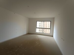 Room in  Apartment at Panvel – for Sale