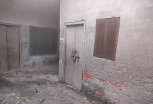 Room in  Independent House at New Krishana Colony – for Sale