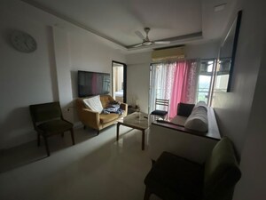 Team Area in 2 BHK Apartment at Hubtown Hill Crest, Andheri East – for Rent