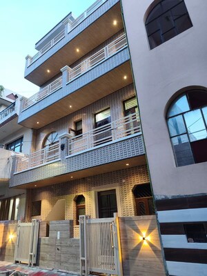 6 BHK Independent House For Sale in Baltana