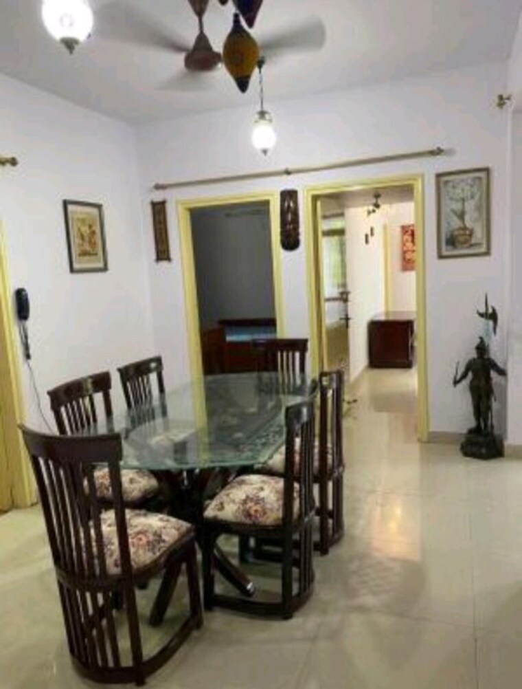 Living Room, hazratganj 2 Bedroom 1300 Sq.Ft. Apartment In Hazratganj Lucknow 10610501