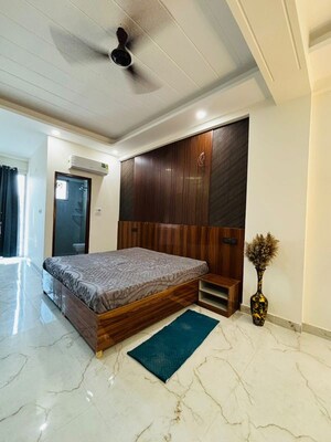 Bedroom in 1 RK Builder Floor at Sector 39 – for Rent
