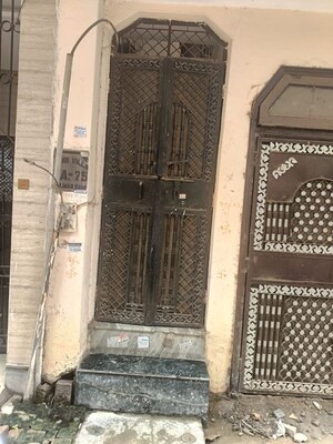 Building Lobby in  Apartment at Shalimar Bagh – for Sale