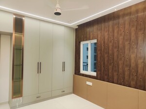 Room in 2 BHK Apartment at Rajapushpa Provincia, Narsingi – for Rent