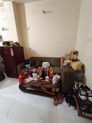 Bedroom in 2 BHK Builder Floor at Sector 38 – for Rent