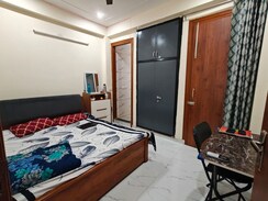 2 BHK + Prayer Room Builder Floor For Rent in Sector 38