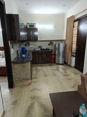 Bedroom in 2 BHK Builder Floor at Sector 38 – for Rent
