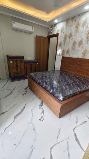 Bedroom in 1 BHK Builder Floor at Sector 38 – for Rent