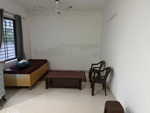 Living Room in 2 BHK Independent House at Sector 38 – for Rent