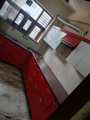 Kitchen in 3 BHK Builder Floor at Sector 38 – for Rent