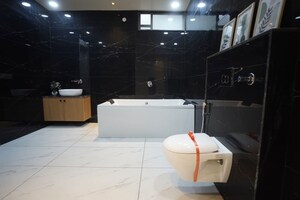 Team Area in 5 BHK Villa at Vaishali Nagar – for Sale