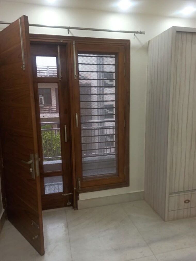 Room, sector 45 3 Bedroom 2200 Sq.Ft. Builder Floor In Sector 45 Gurgaon 10610745