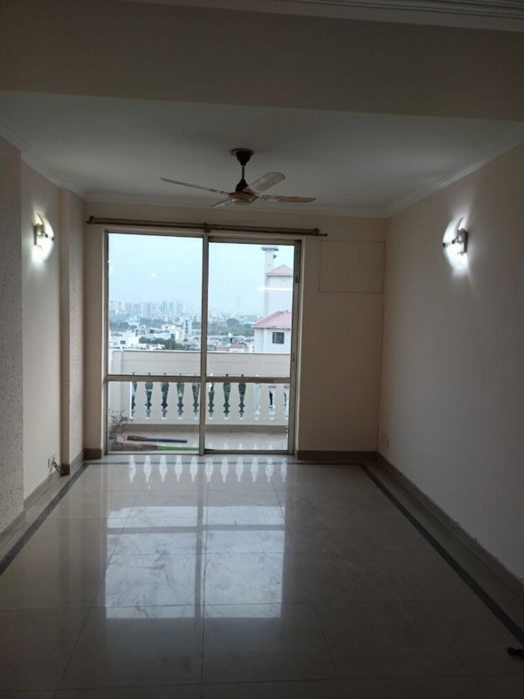 Room, dlf-the-wellington-estate 3 Bedroom 1400 Sq.Ft. Apartment In Dlf Phase V Gurgaon 10610772