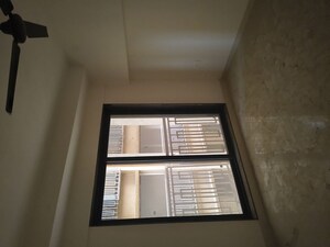 Room in 2 BHK Apartment at Sayba Orchid, Kurla East – for Rent
